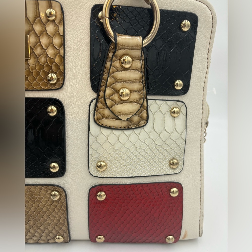JOLIE FOLIE Tiled Front Large Handbag - Picture 15 of 16